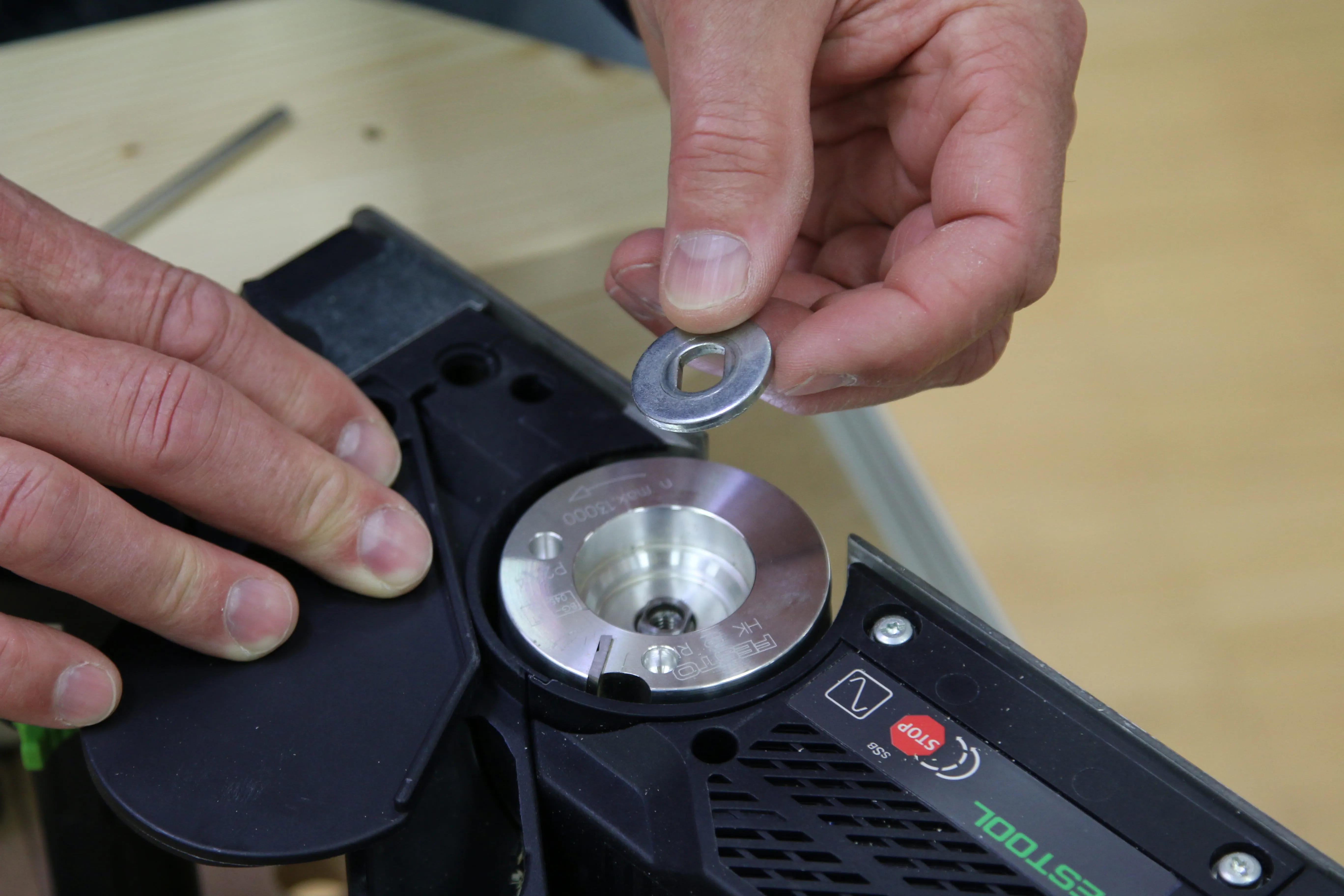 Obliavimo galvutės tvirtinimas