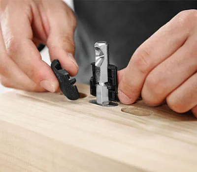 Užfiksuokite kaiščio pusinius apvalkalus