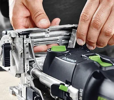 Frezavimo aukštis nustatomas pagal ruošinio storį