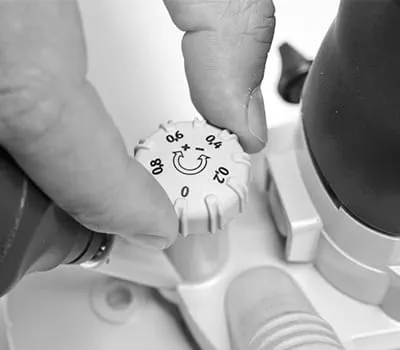 Fezavimo gylio reguliavimas