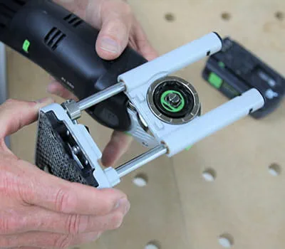 Sumontuokite padėties nustatymo pagalbinę priemonę