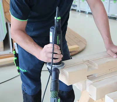 Briaunų nusklembimas