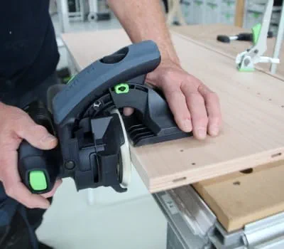 Briaunų šlifavimas