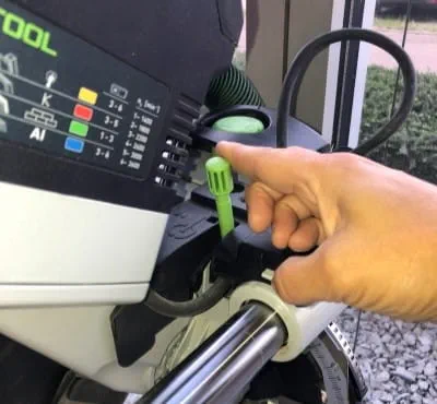 Pjovimo gylio ribotuvo nustatymas