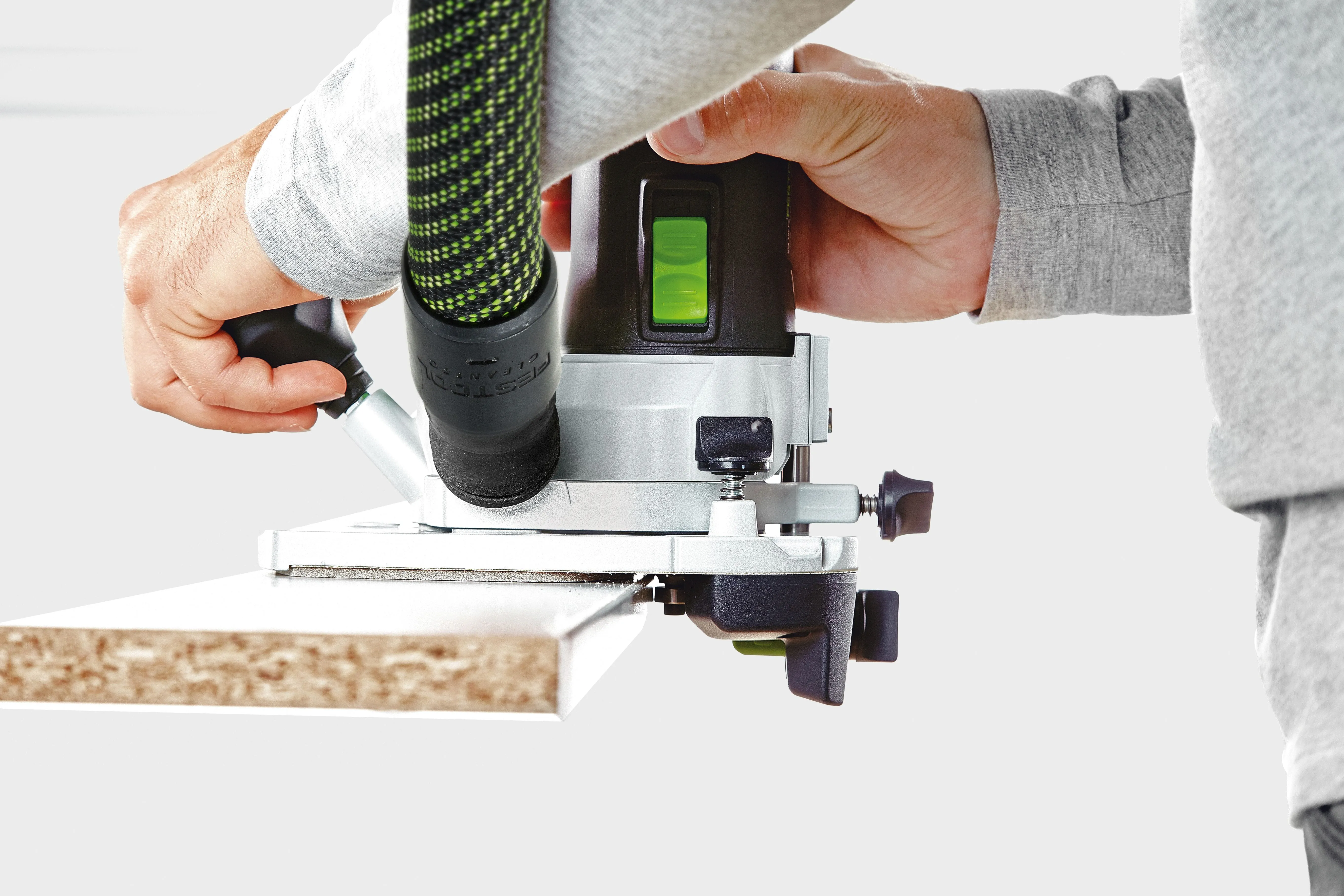 Festool akumuliatoriniai kraštų frezeriai